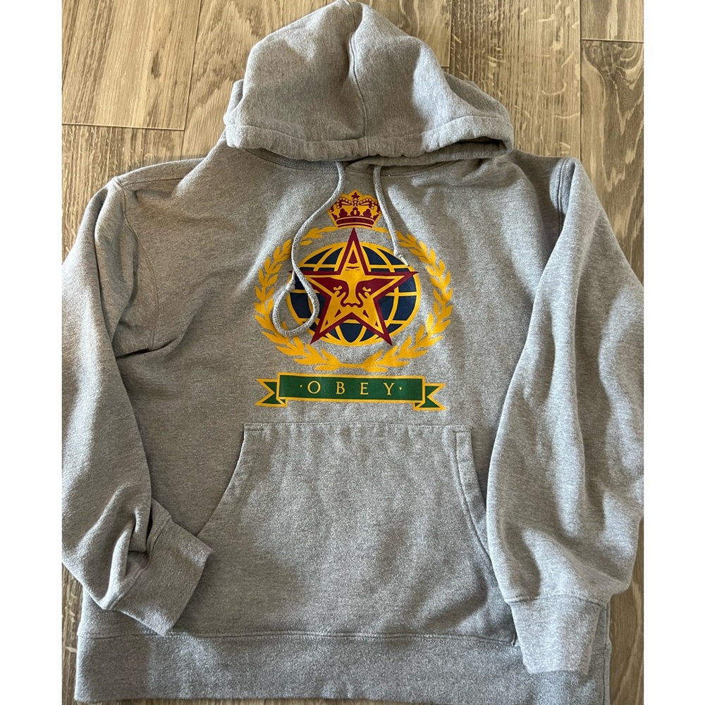 Obey gray sweatshirt